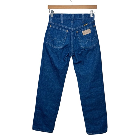 Vintage Wrangler Straight Leg Jeans fits size 24 Dark Wash Rigid Cotton - Picture 1 of 14